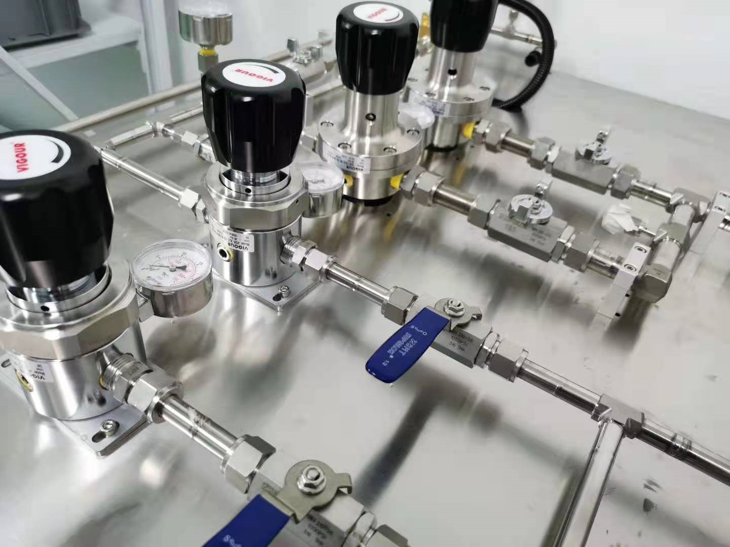 Semiconductor special gas engineering1